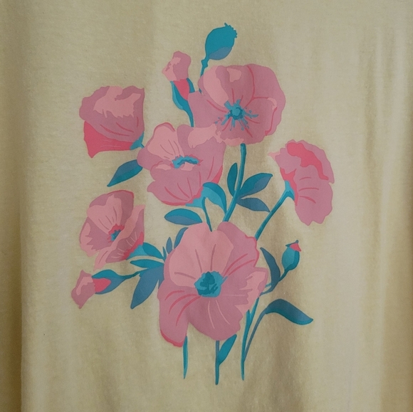 St. John's Bay Floral Tee - Picture 3 of 5